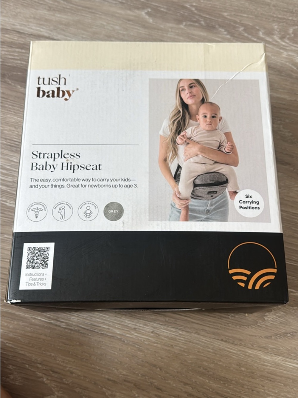 tushbaby Strapless Baby Hipseat in Grey